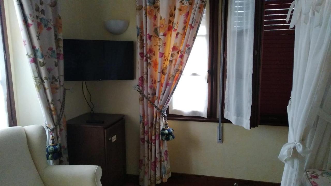Hotel Palacete Real Villamayor  Eksteriør billede